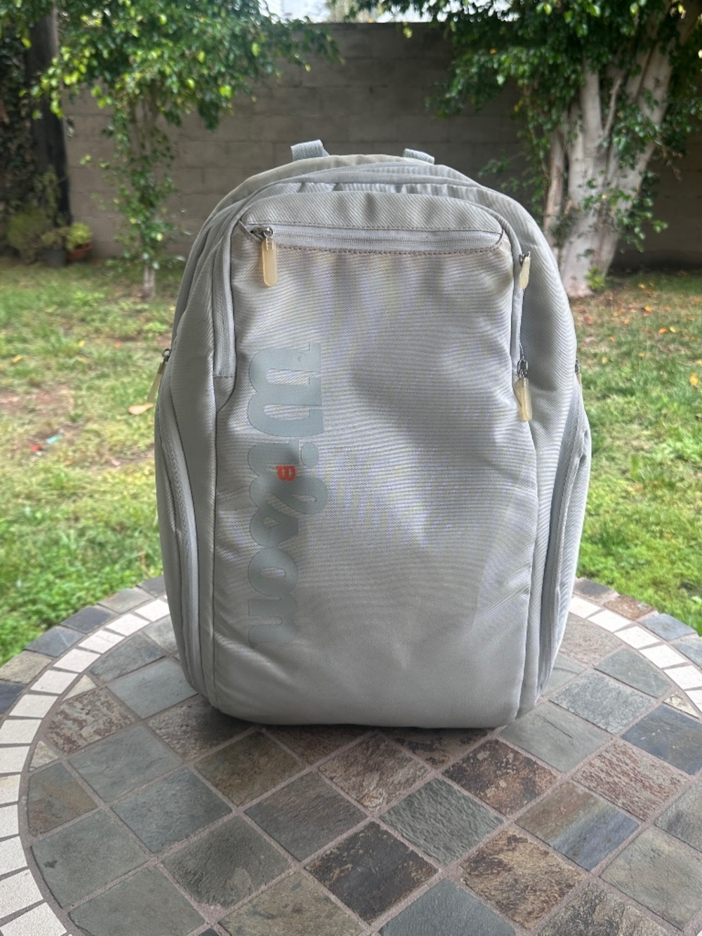 WILSON Shift Super Tour Tennis Backpack - Artic Ice, Holds up to 2 Rackets